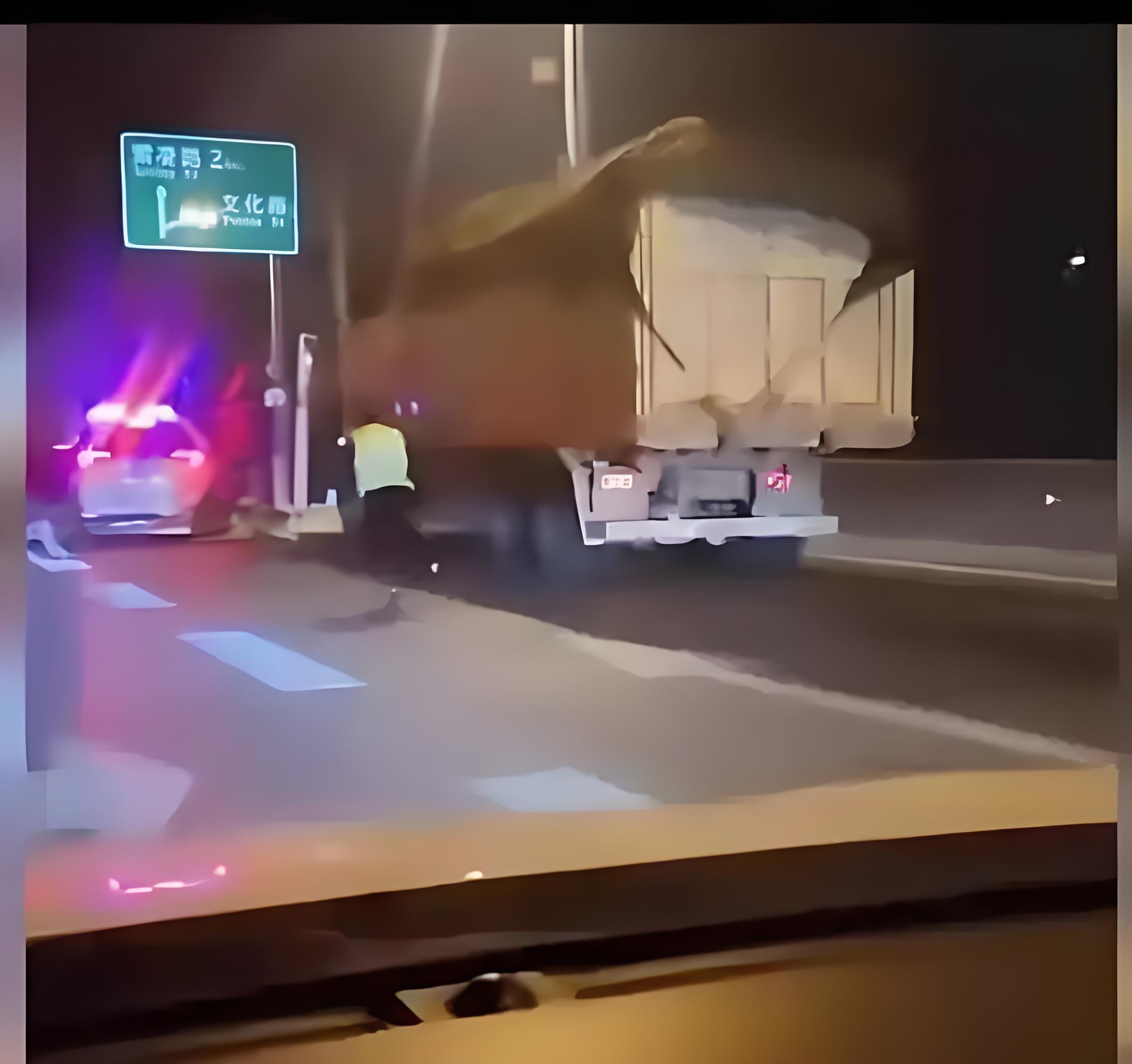 12·3鄭州高架橋司機墜橋事件警示